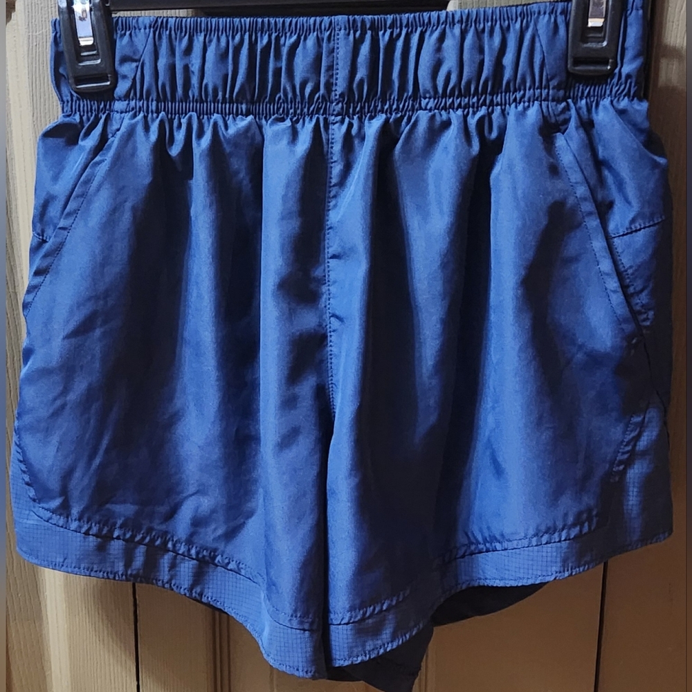 ATHLETIC WORKS, WOMENS, SMALL (4-6), ATHLETIC SHORTS WITH LINER